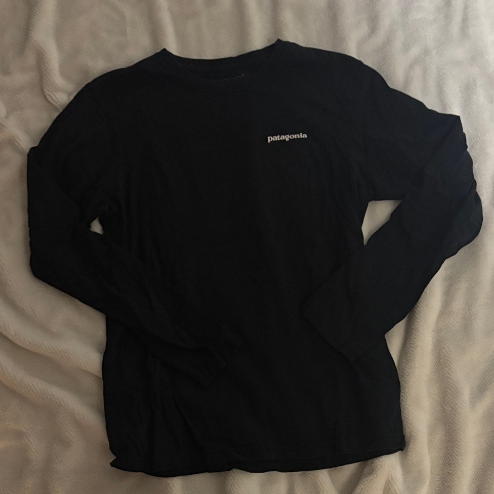 Patagonia Men's Classic Black Long Sleeve Tee
